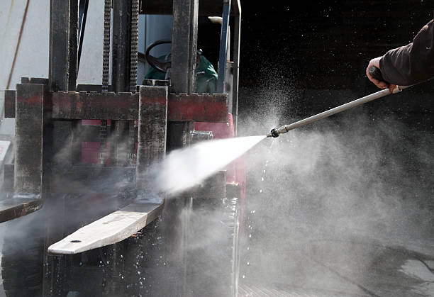Best Gas Station Cleaning  in Four Oaks, NC